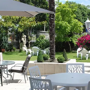 Ariane & Hotel Pontorson